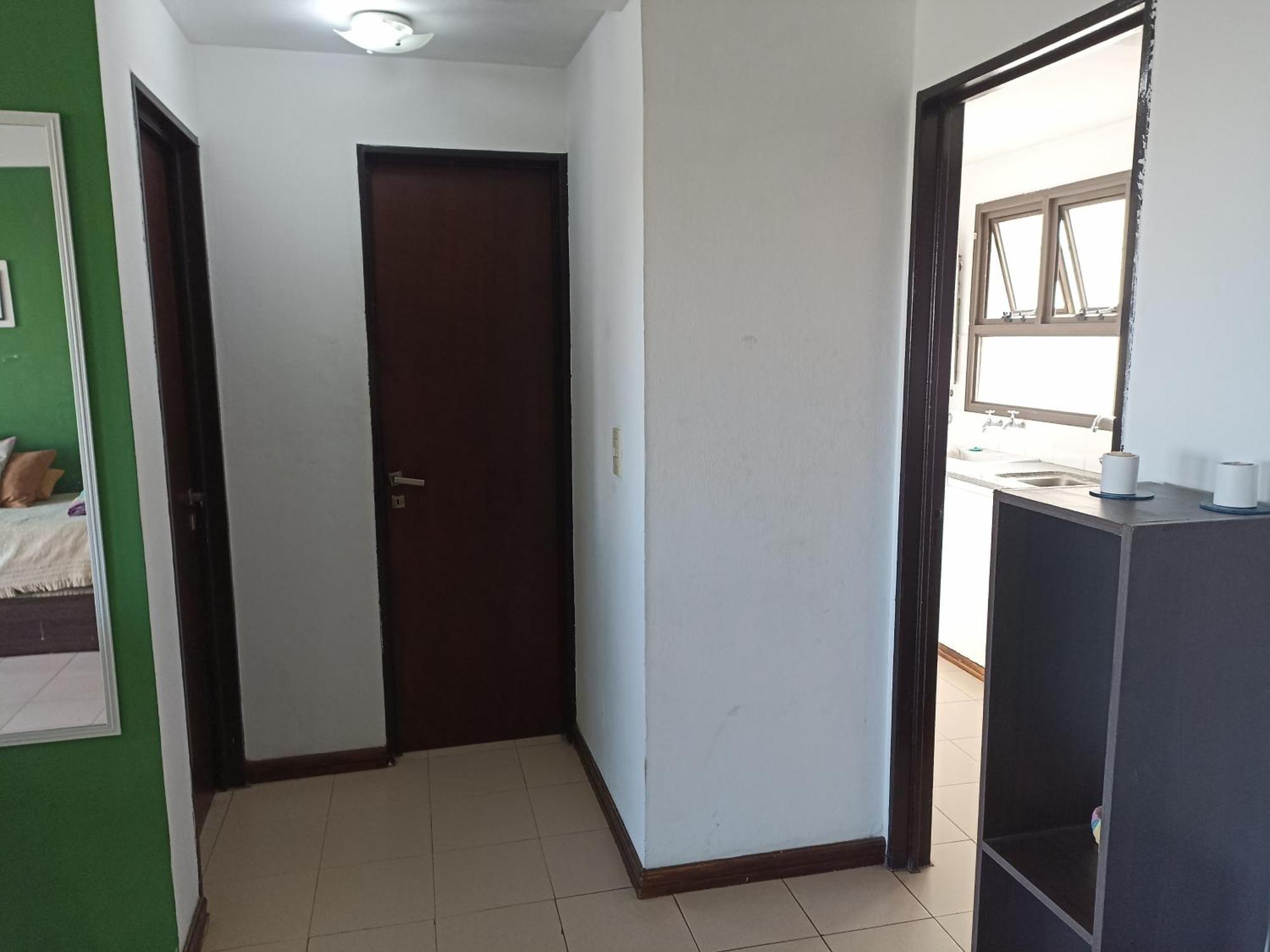 Departamento Plaza Moreno Con Balcon La Plata Exterior foto